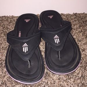 Adidas fitfoam flip flops